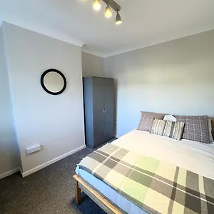 Double Bedroom On Marshall Road, Cb1 7ty Guest house Cambridge (Cambridgeshire)